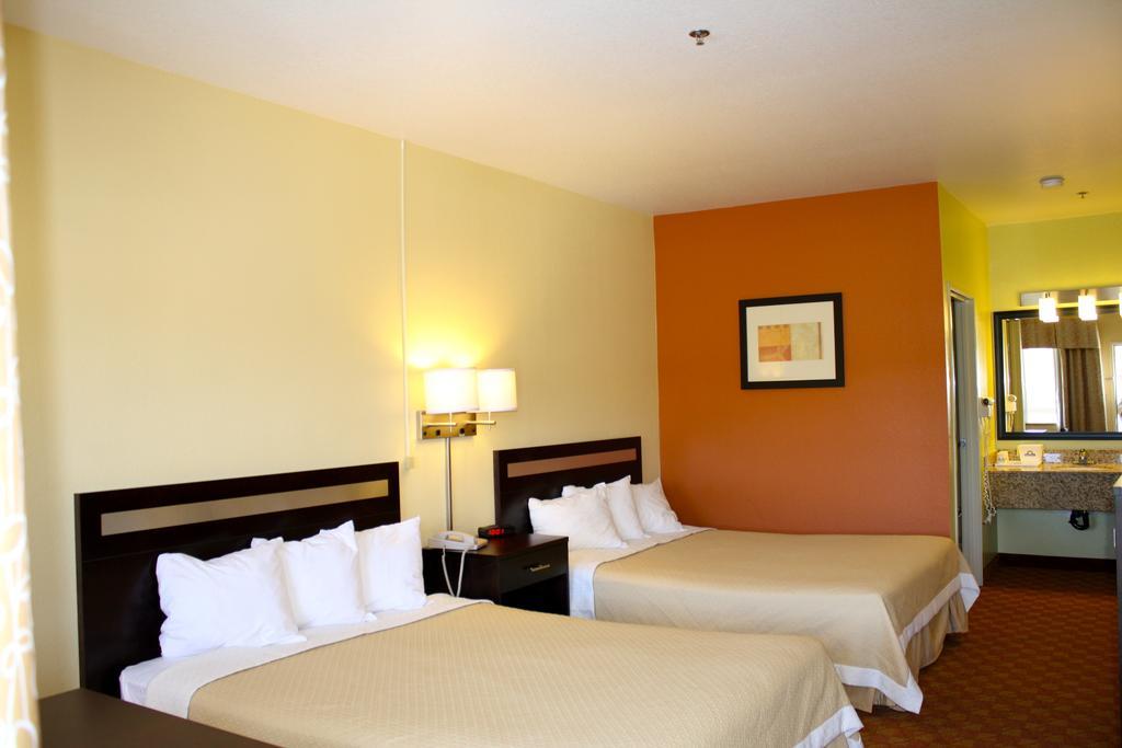 Days Inn By Wyndham Globe Eksteriør bilde